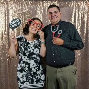 Meet your Posher, Dana